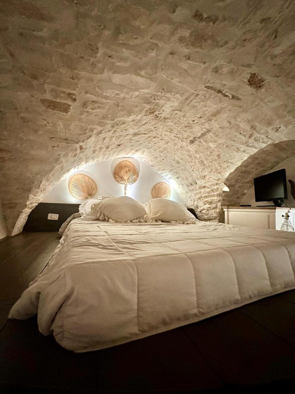 Alcova Cellini Hotel Cisternino Buitenkant foto